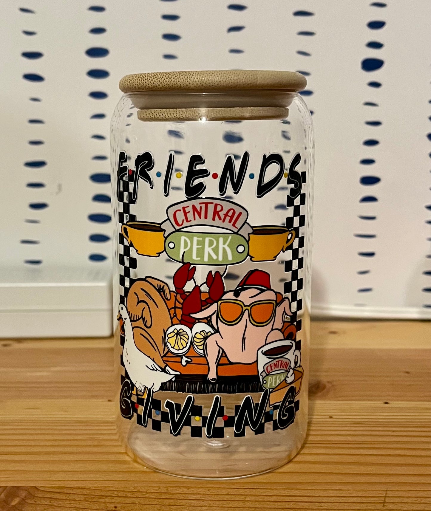 Friendsgiving 16oz Glass Can